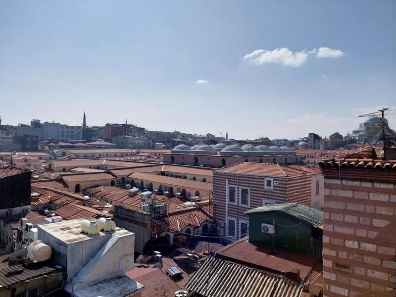 istanbul-grand-bazaar-from-rooftops-to-the-secret-passages