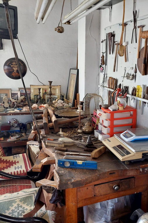 istanbul-grand-bazaar-from-rooftops-to-the-secret-passages