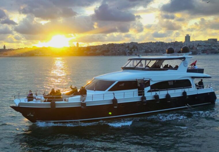 istanbul-guided-old-city-tour-and-bosphorus-sunset-cruise