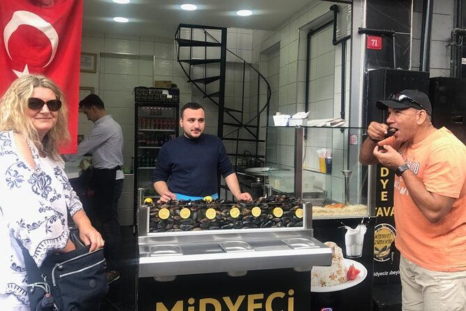 istanbul-guided-walking-tours-with-food-and-beverage-tastings