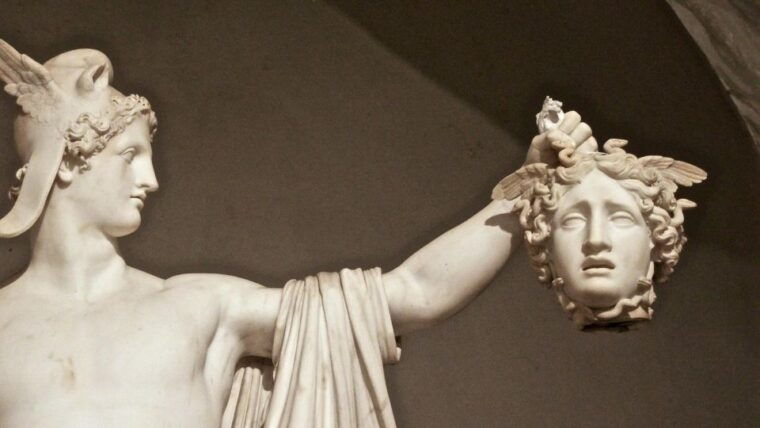 istanbul-hagia-sophia-basilica-cistern-topkapi-palace