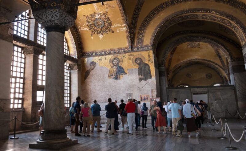 istanbul-hagia-sophia-basilica-cistern-tour-with-tickets