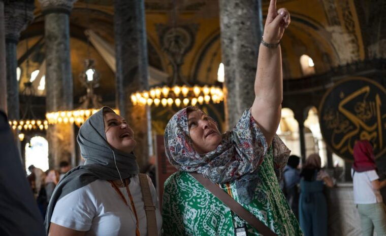 istanbul-hagia-sophia-basilica-cistern-tour-with-tickets
