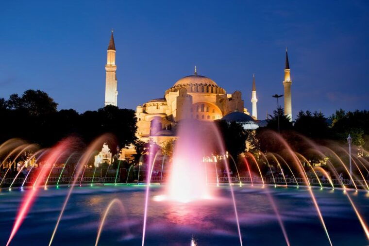 istanbul-hagia-sophia-blue-mosque-and-grand-bazaar-tour-2