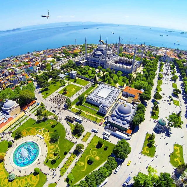 istanbul-hagia-sophia-blue-mosque-and-topkapi-palace-tour