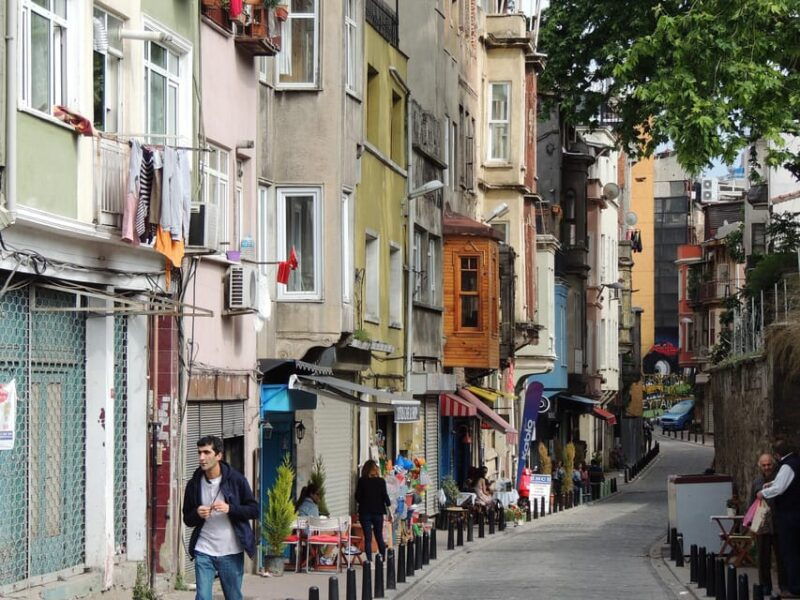 istanbul-hagia-sophia-chora-church-and-balat-tour
