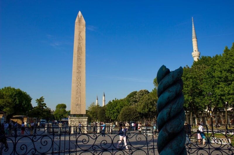 istanbul-hagia-sophia-chora-church-and-balat-tour