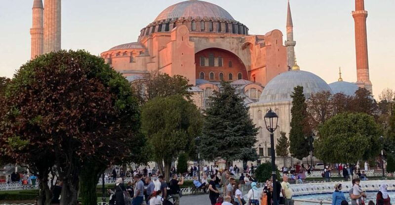 istanbul-half-day-morning-hagia-sophia-blue-mosque-tour