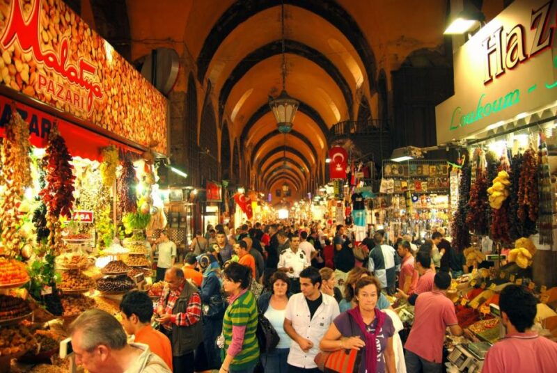 istanbul-half-day-tour-with-bosphorus-cruise-spice-market