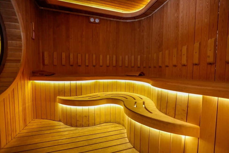 Istanbul: Hammam and Spa Private Turkish Bath Experience - Facilities and Atmosphere