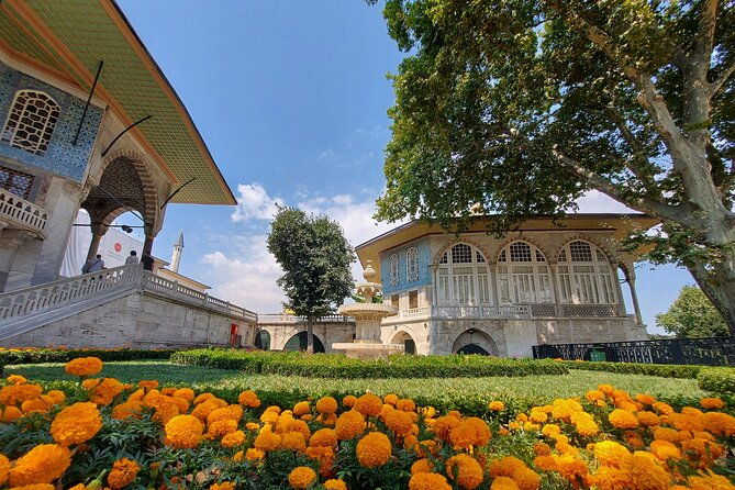 istanbul-highlights-blue-mosque-hagia-sophia-topkapi-and-more