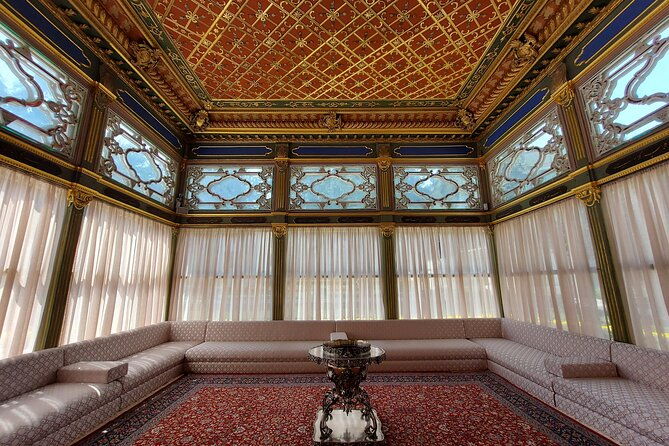 istanbul-highlights-blue-mosque-hagia-sophia-topkapi-and-more