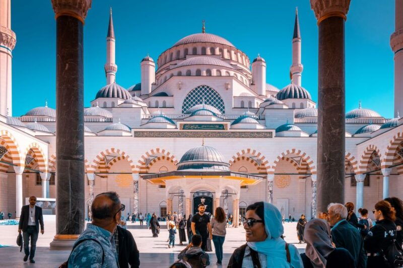 istanbul-highlights-of-two-continents-coach-cruise-tour
