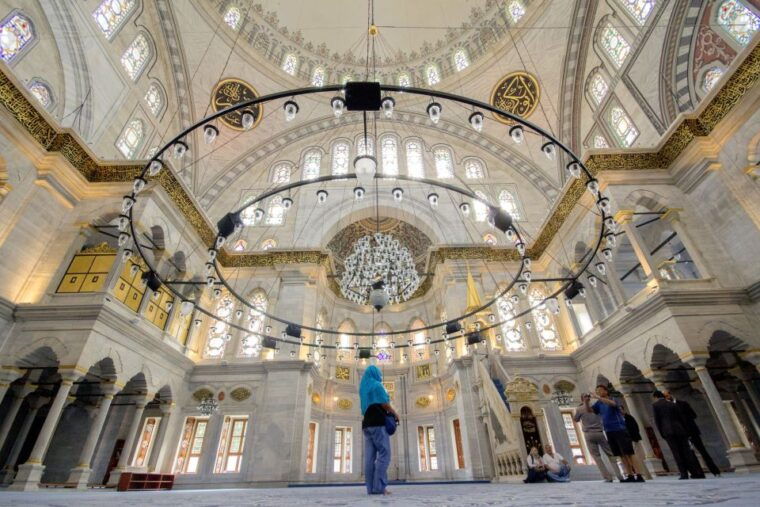 istanbul-highlights-small-group-walking-guided-tour