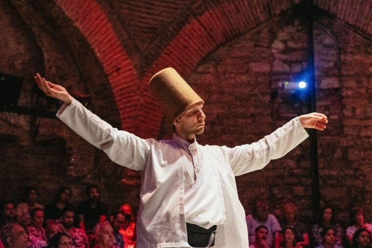 istanbul-hodjapasha-whirling-dervishes-show-exhibition-2