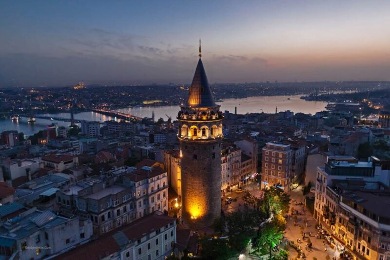 istanbul-karakoy-district-nighttime-guided-walking-tour