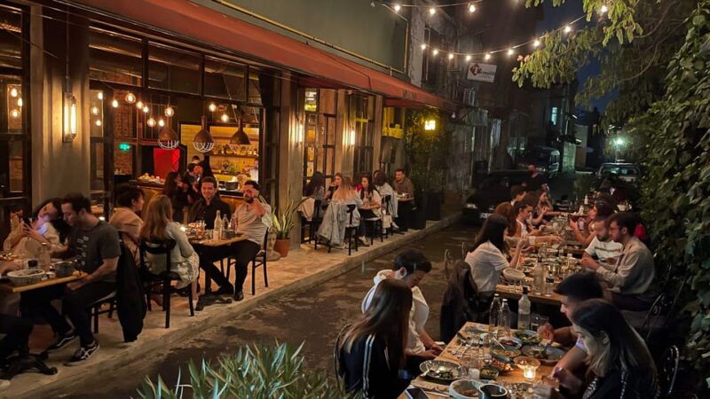 istanbul-karakoy-district-nighttime-guided-walking-tour