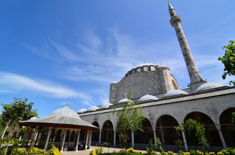 istanbul-maiden-tower-visit-istanbul-europe-asian-tour