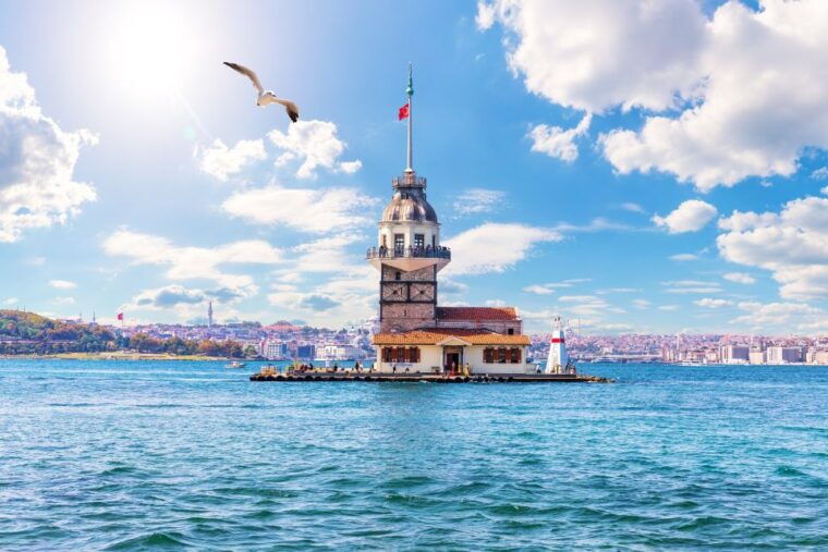 istanbul-maiden-tower-visit-istanbul-europe-asian-tour