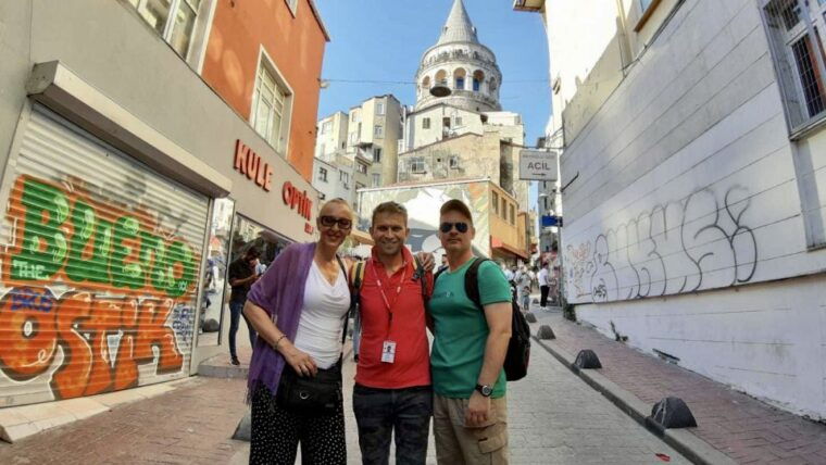 istanbul-modern-city-taksim-to-galata-with-secret-passages
