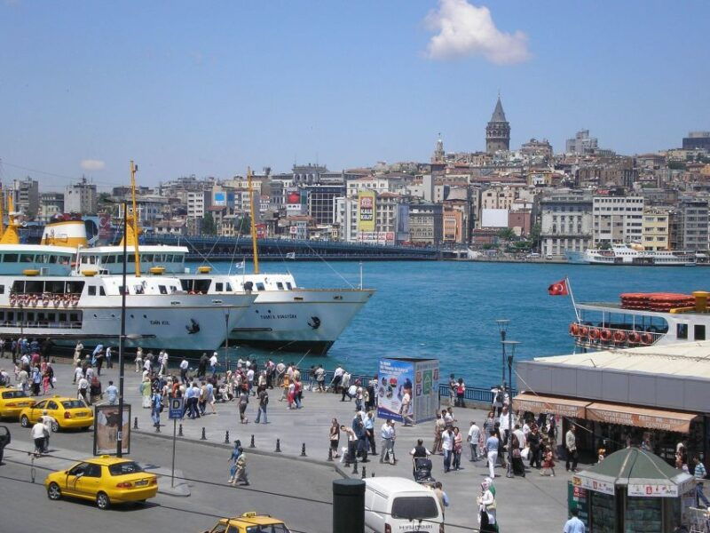 istanbul-morning-bosphorus-boat-tour-with-spice-bazaar