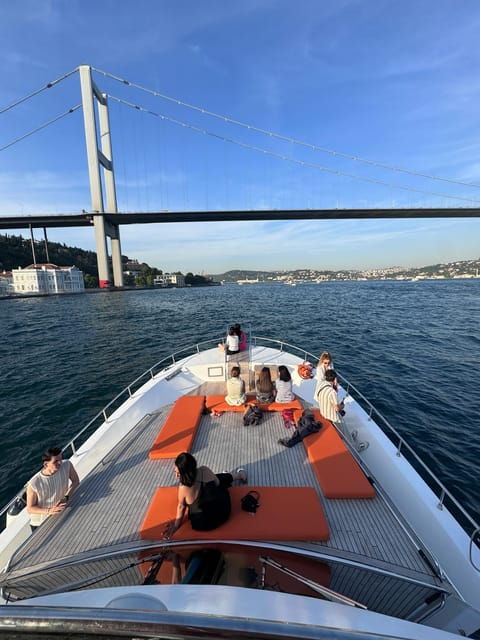 istanbul-morning-or-sunset-cruise-with-guide-and-snacks