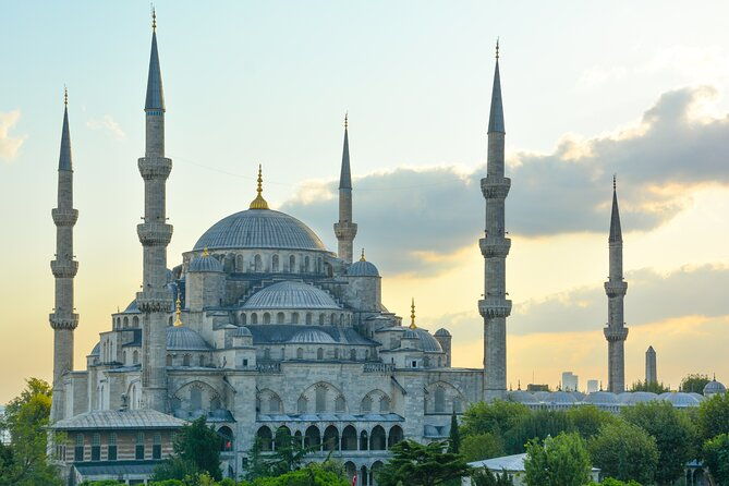 istanbul-mosques-walking-tour-hagia-sophia-and-blue-mosque