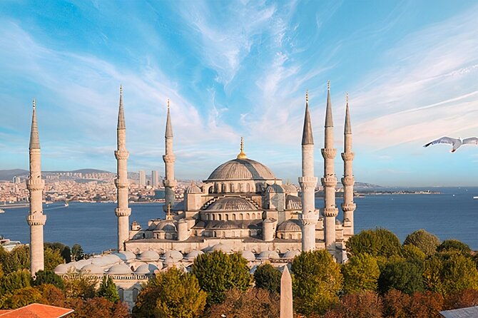 istanbul-must-seehagia-sophia-bluemosqu-topkapi-basilica-cistern-bosphorus-tour