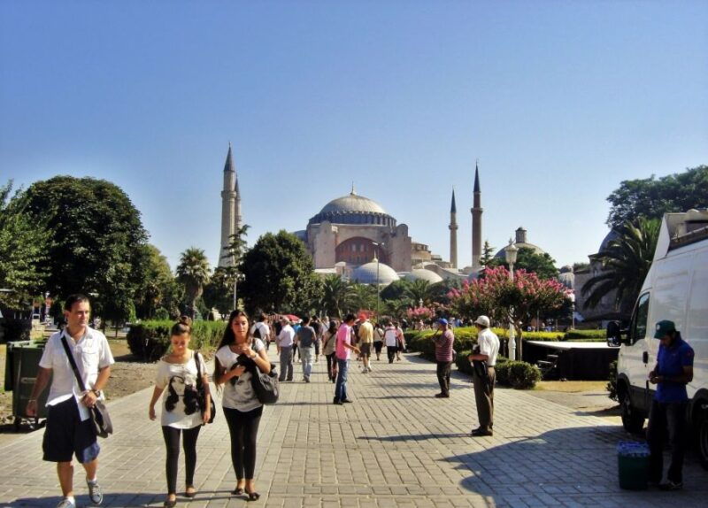 istanbul-old-city-to-grand-bazaar-tour