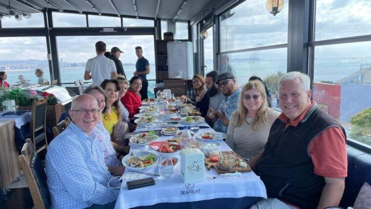 istanbul-old-city-tour-and-luxury-sunset-bosphorus-cruise