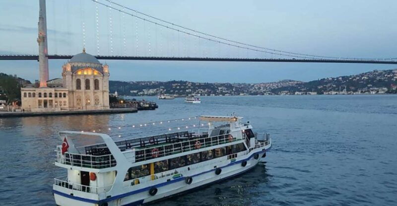istanbul-old-town-highlights-tour-bosphorus-cruise