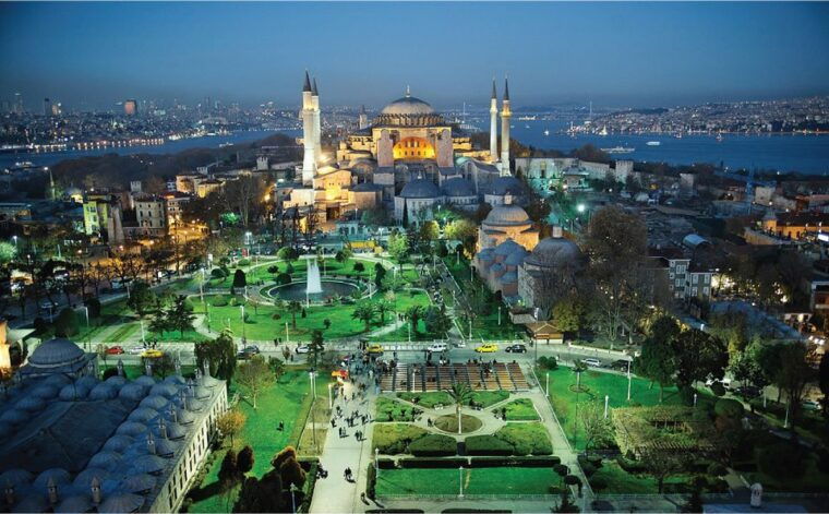 istanbul-old-town-highlights-tour-bosphorus-cruise