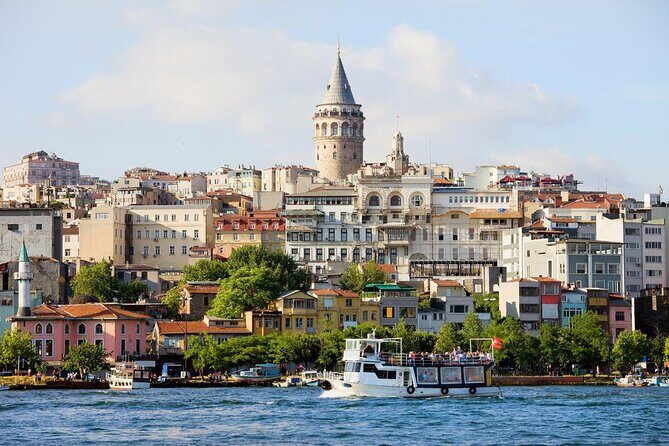 Istanbul Open-Top Hop-on Hop-off Sightseeing Bus - Exploring Istanbul with the Open-Top Hop-on Hop-off Sightseeing Bus