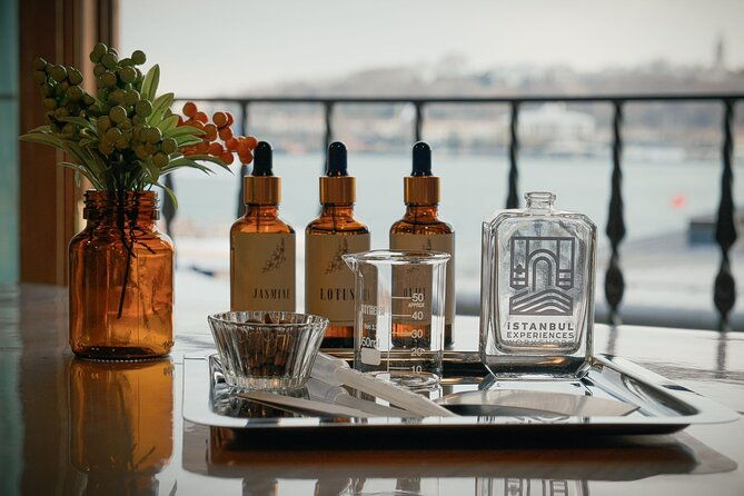 istanbul-perfume-making-workshop-with-bosphorus-view-2