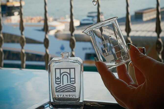istanbul-perfume-making-workshop-with-bosphorus-view-2