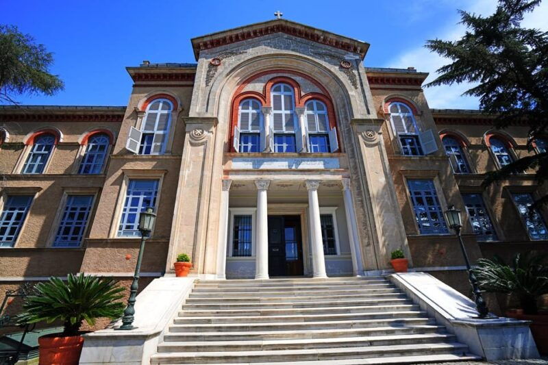 istanbul-princes-island-tour-visiting-2-island