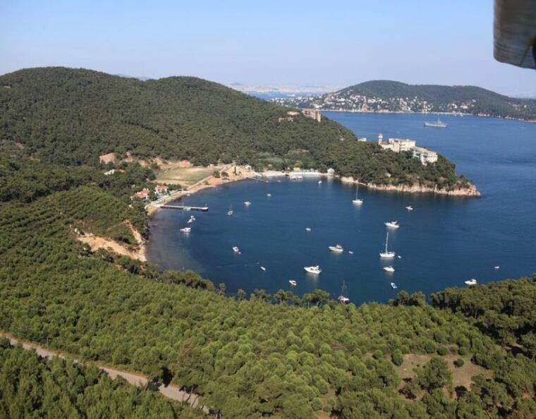 istanbul-princes-islands-tour-with-lunch-and-transfers