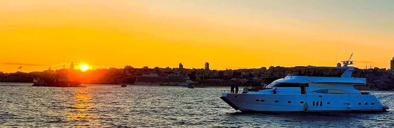 Istanbul: Private Bosphorus Dinner Cruise on a Luxury Yacht - The Sum Up