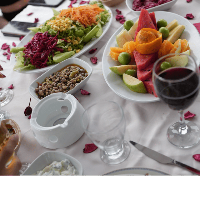 istanbul-private-luxury-yacht-on-bosphorus-14-meter-46-feet