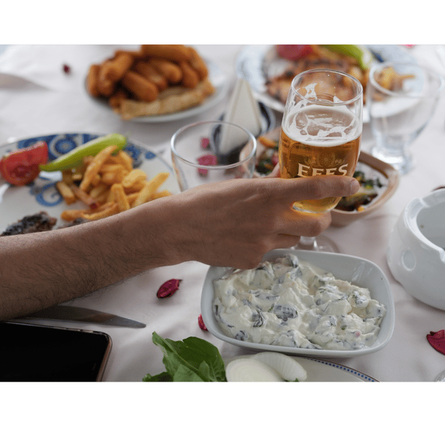 istanbul-private-luxury-yacht-on-bosphorus-14-meter-46-feet