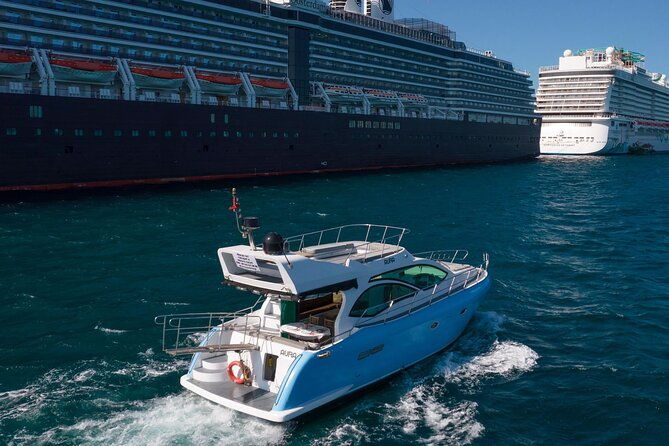 istanbul-private-luxury-yacht-on-bosphorus-14-mt-46feet