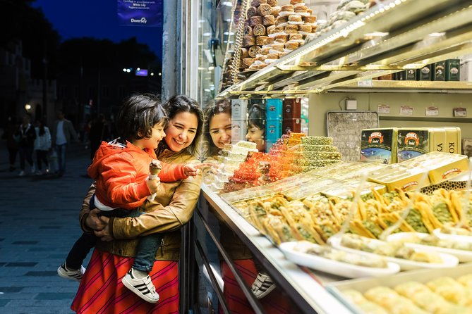 istanbul-private-night-tours-by-locals-100-personalized