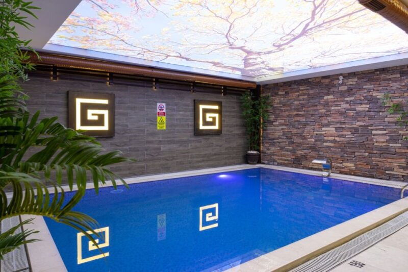 istanbul-private-turkish-bath-massage-and-pool-in-taksim