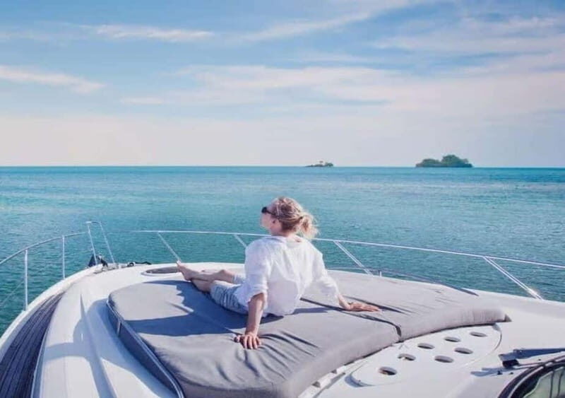 Istanbul : Private Yacht on Bosphorus with Guide and Snacks - Key Points