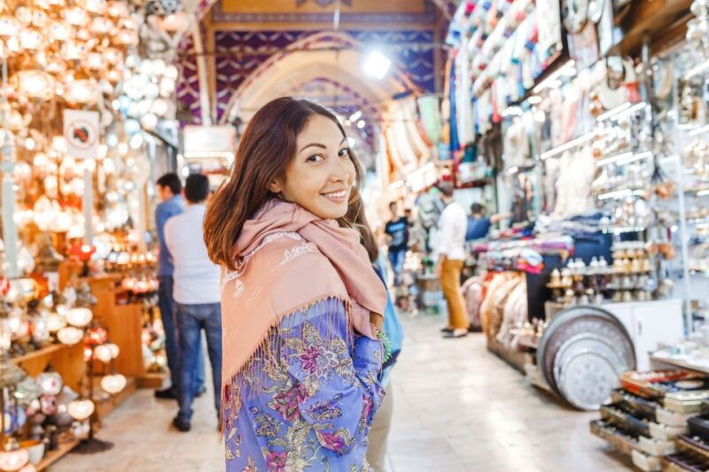 istanbul-professional-photoshoot-at-grand-bazaar