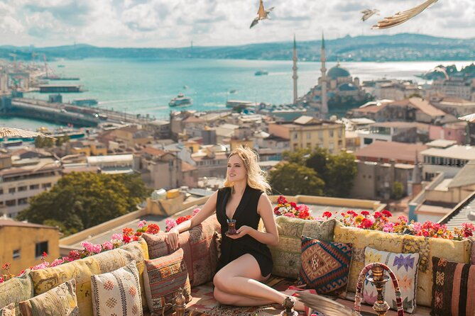 istanbul-rooftop-photoshoot-with-flying-dress-4