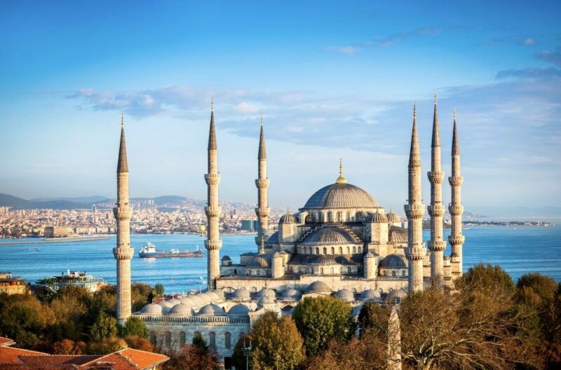 istanbul-small-group-city-and-secret-streets-tour-with-guide