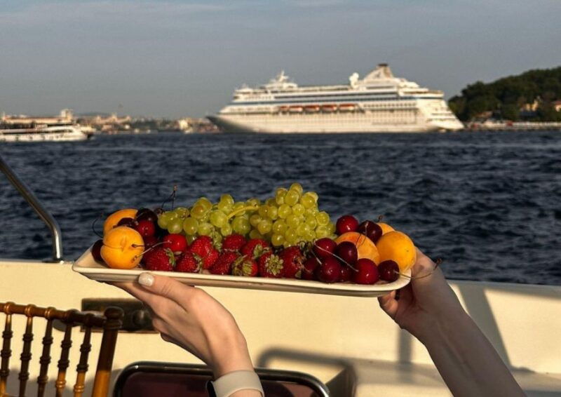 istanbul-small-group-luxury-yacht-sunset-cruise-w-snacks