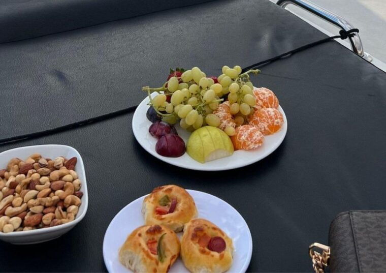 istanbul-small-group-luxury-yacht-sunset-cruise-w-snacks