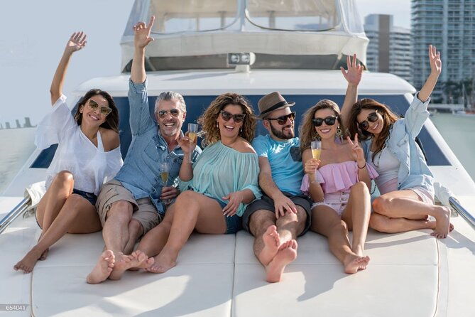 istanbul-small-group-yacht-cruise-with-snacks-sunset-or-daytime